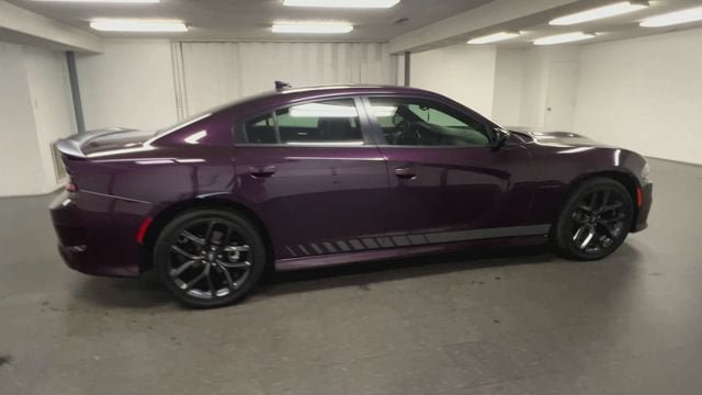 Used 2022 Dodge Charger R/T w/ Plus Group RWD image 9