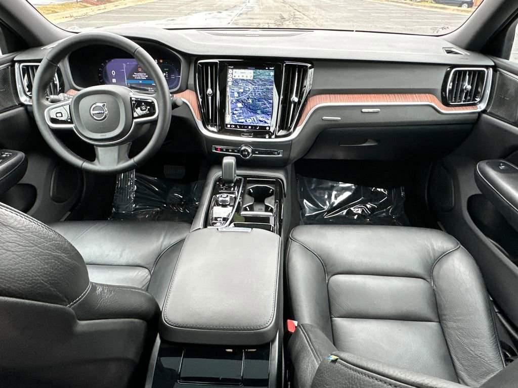 Used 2023 Volvo S60 T8 Plus w/ Protection Package Premier image 15