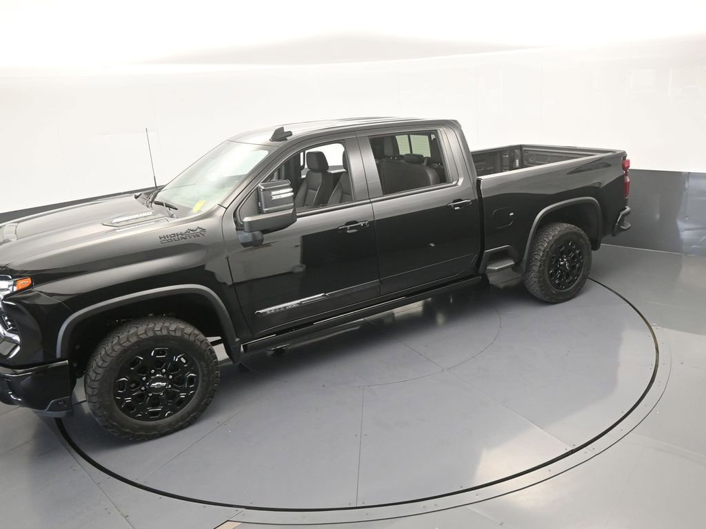 Used 2024 Chevrolet Silverado 2500 High Country w/ Midnight Edition AWD/4WD image 55
