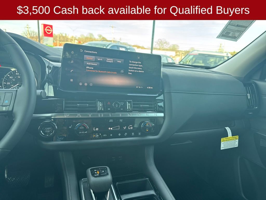New 2026 Nissan Pathfinder SV image 18