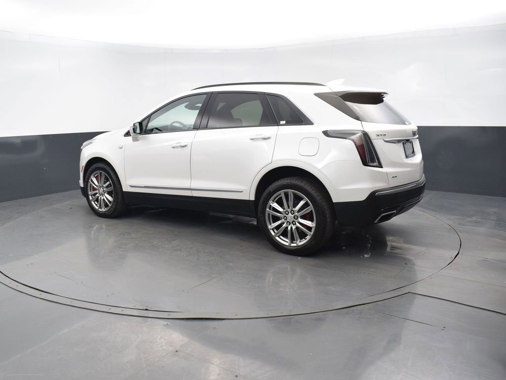 Certified 2023 Cadillac XT5 Sportv image 4