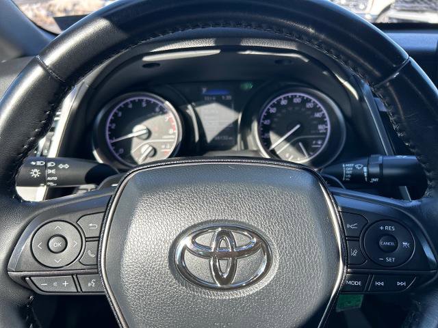 Used 2022 Toyota Camry SE image 19