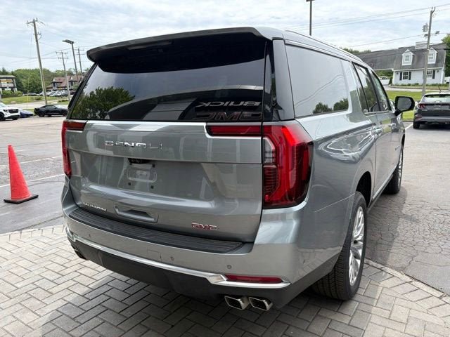 New 2026 GMC Yukon XL Denali w/ Denali Reserve Package AWD/4WD image 8