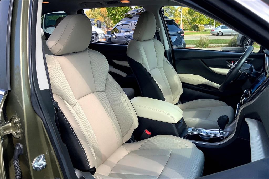 Certified 2022 Subaru Ascent Premium w/ Convenience Package image 7