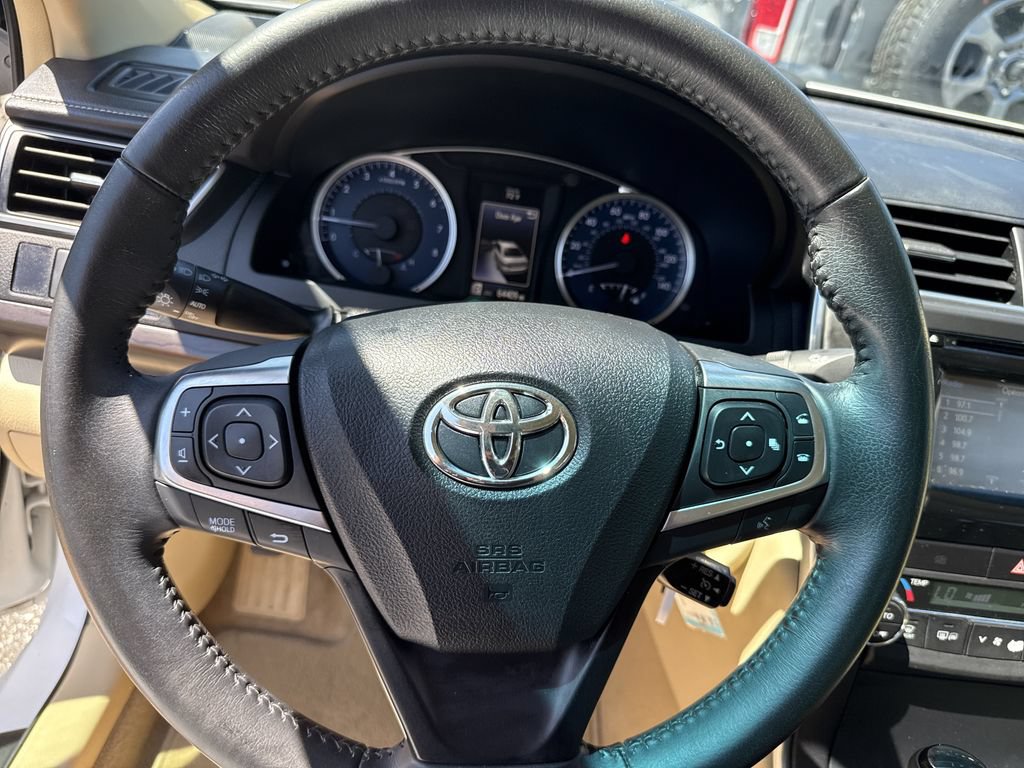 Used 2015 Toyota Camry XLE FWD image 20