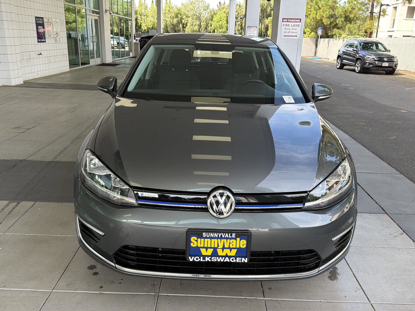 Used 2019 Volkswagen e-Golf SE w/ Driver Assistance Package image 8
