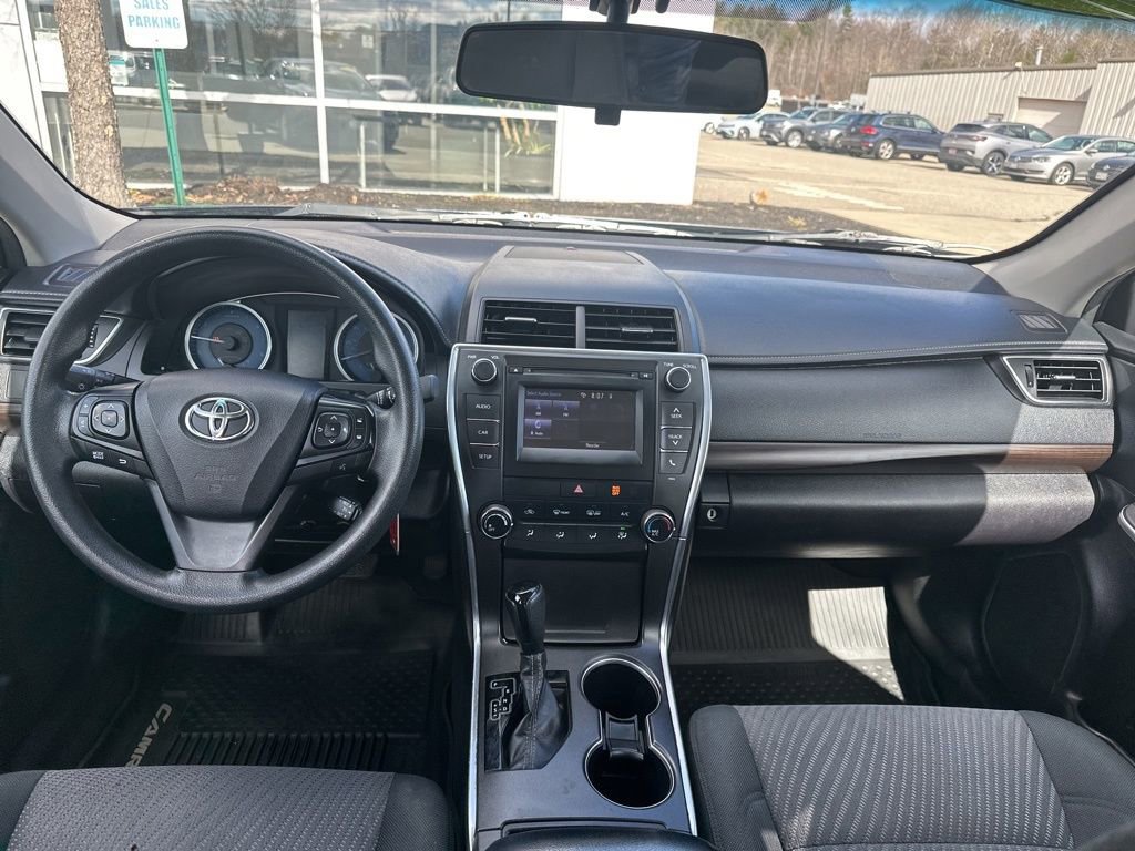 Used 2017 Toyota Camry LE image 15