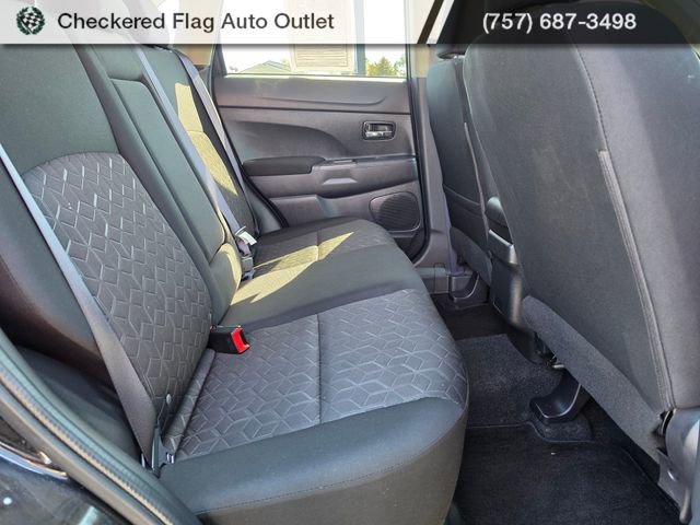 Used 2025 Mitsubishi Outlander Sport ES image 43