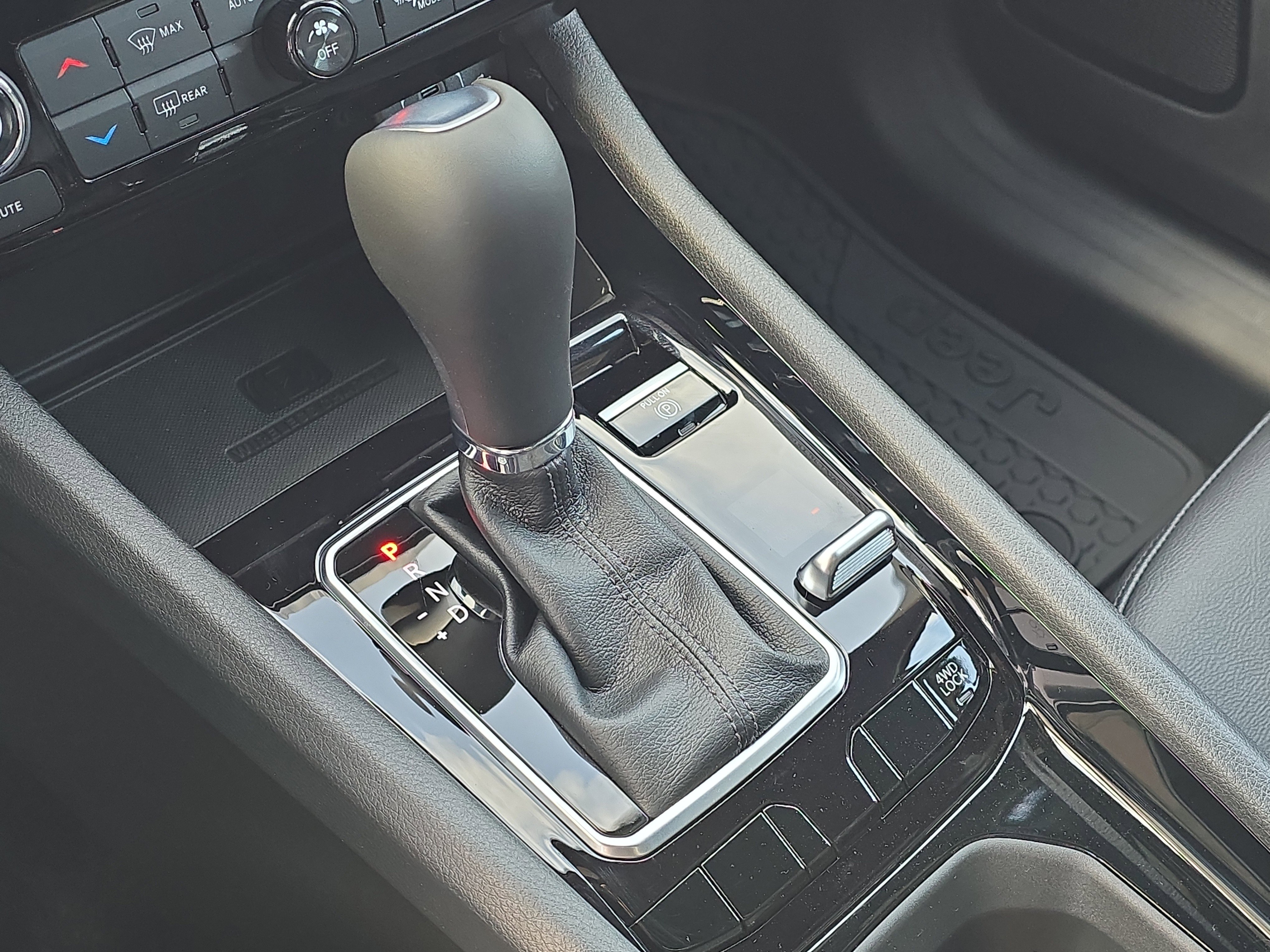 New 2026 Jeep Compass Latitude w/ Quick Order Package 29K image 18