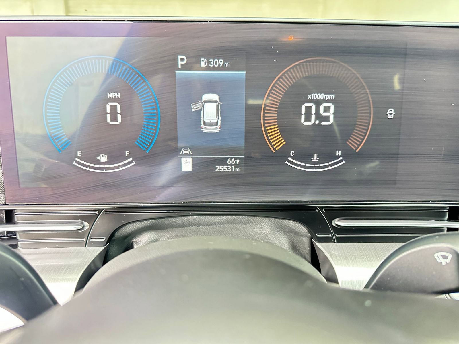 Used 2025 Hyundai Kona SEL image 40