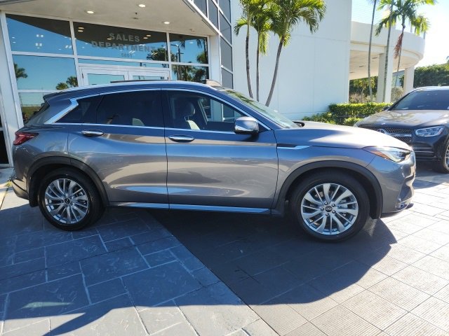 Used 2025 INFINITI QX50 Luxe image 6