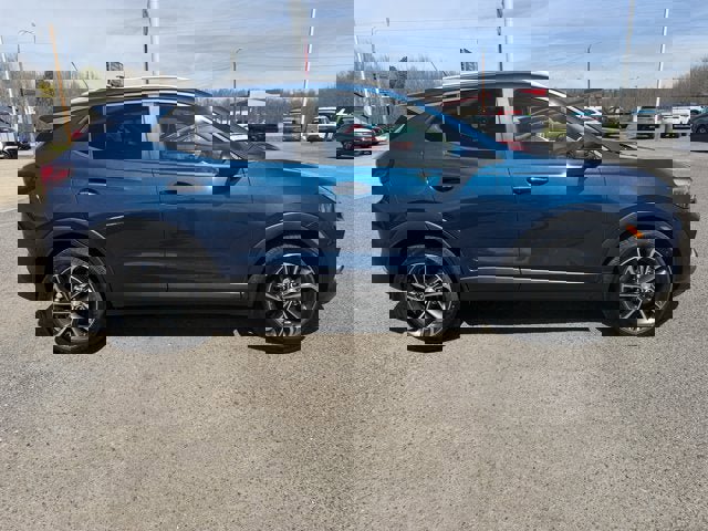 Used 2021 Buick Encore GX Select image 4