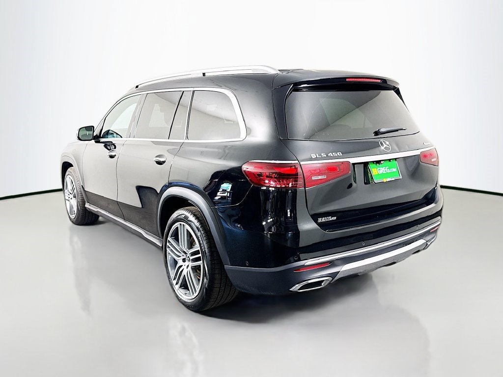 Used 2025 Mercedes-Benz GLS 450 4MATIC image 7