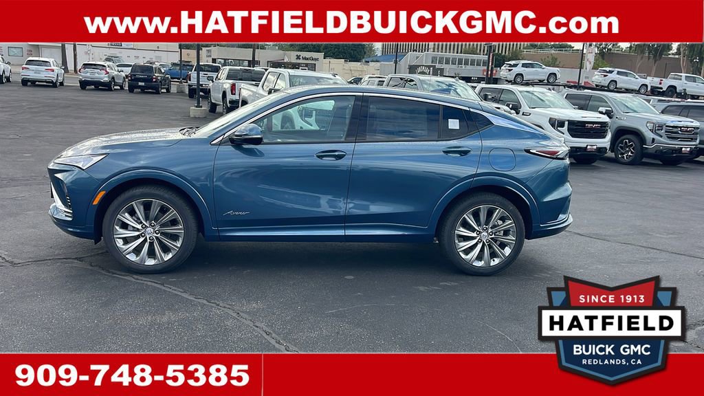 New 2025 Buick Envista Avenir image 2