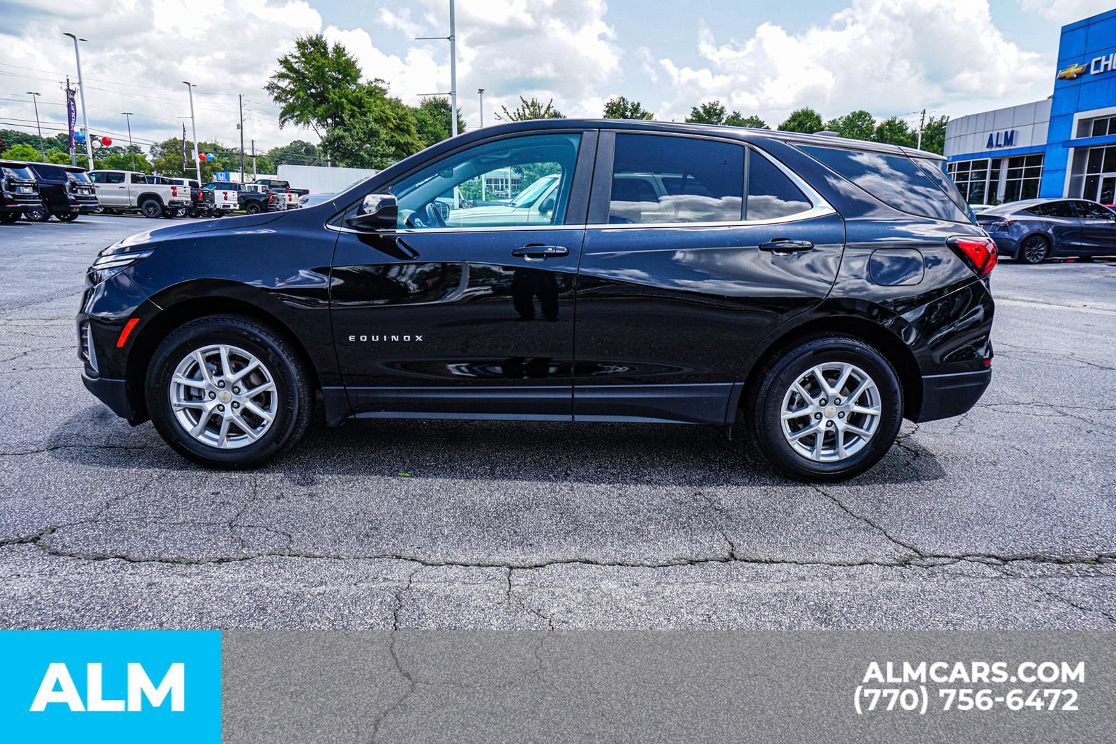 Used 2024 Chevrolet Equinox LT FWD image 9