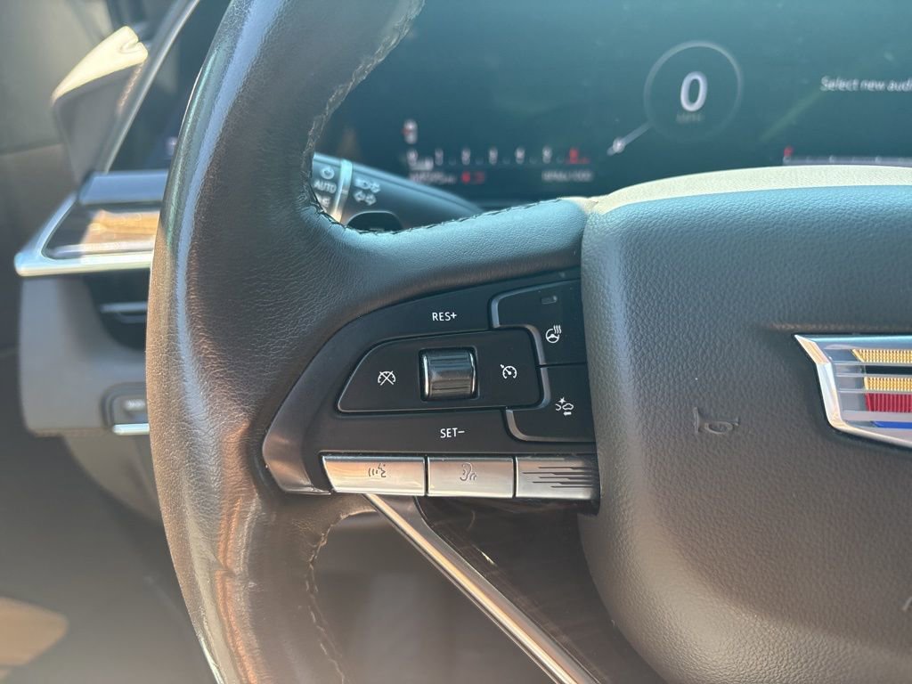 Used 2021 Cadillac Escalade Premium Luxury w/ Performance Package RWD image 16