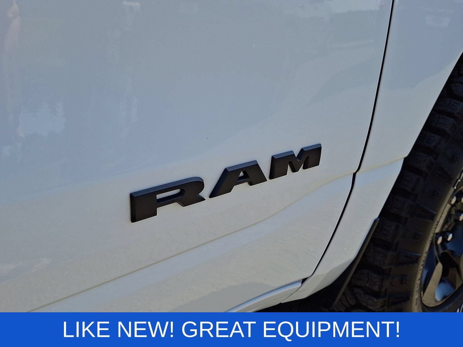 Used 2025 RAM 1500 Warlock AWD/4WD image 30