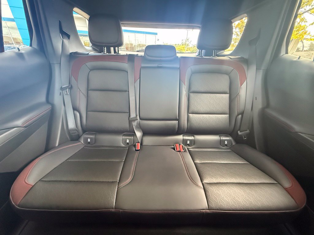 New 2027 Chevrolet Equinox RS w/ Convenience Package III AWD/4WD image 29