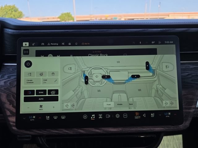 Used 2023 Rivian R1S Launch Edition Quad AWD/4WD image 4