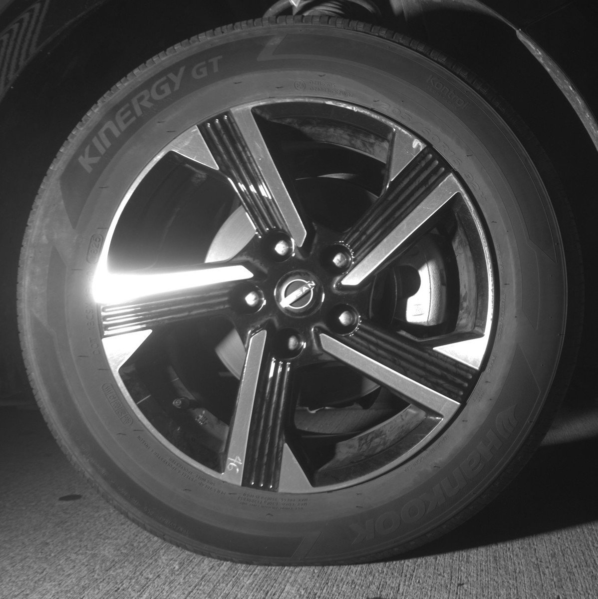 Used 2025 Nissan Sentra SV image 12