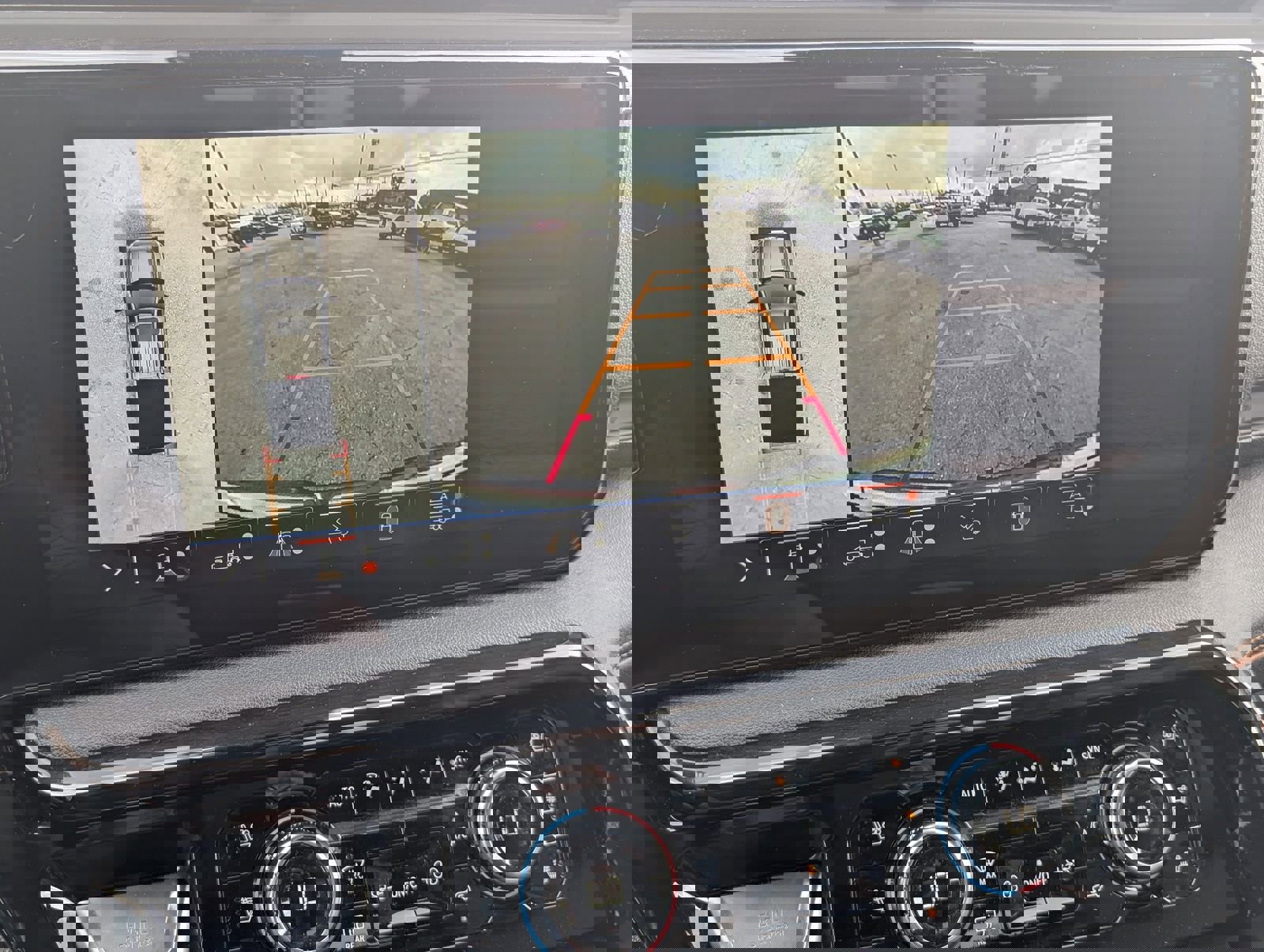 Used 2025 GMC Sierra 1500 AT4 w/ AT4 Premium Package image 19