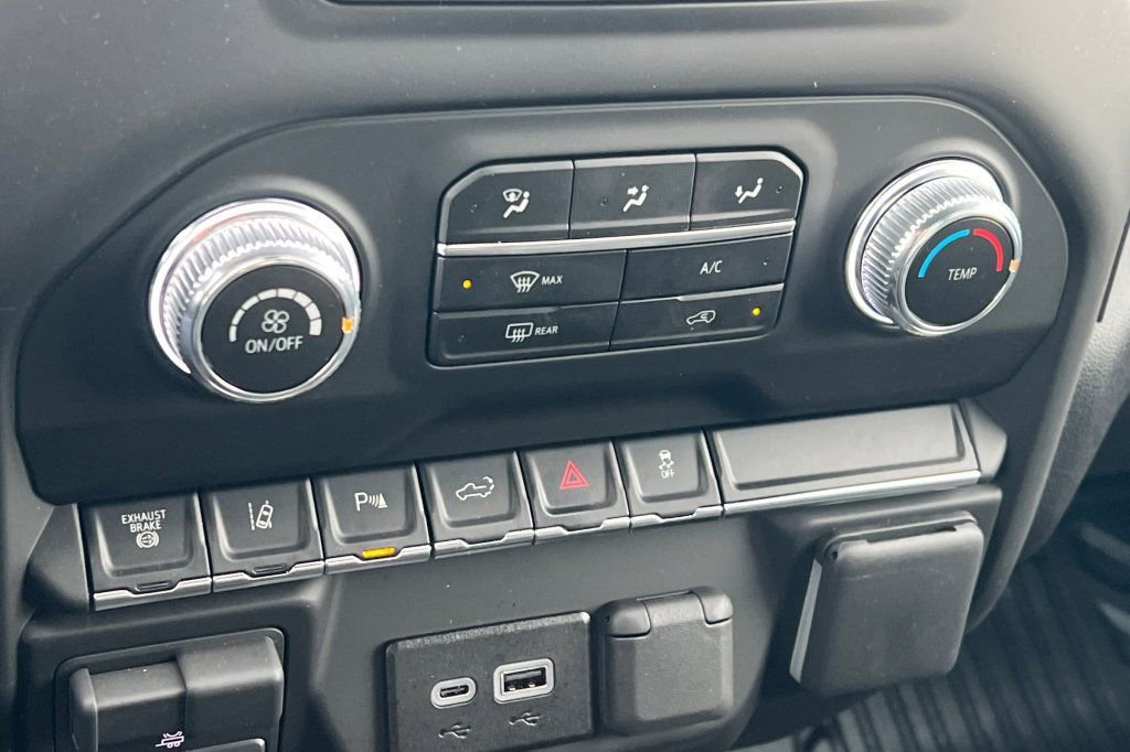 New 2026 GMC Sierra 3500 Pro w/ 1SA Pro Safety Plus Package image 16