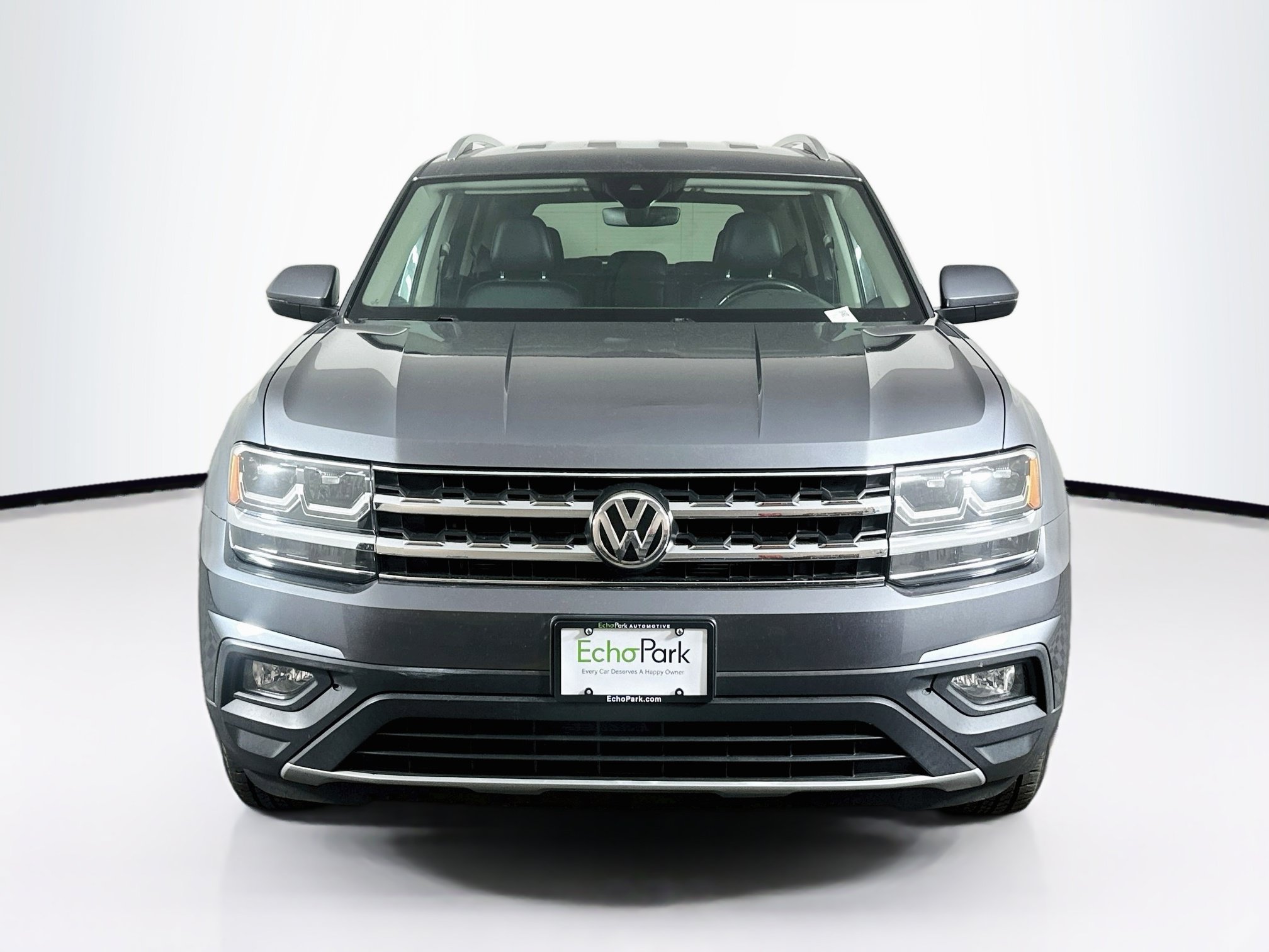 Used 2018 Volkswagen Atlas SE FWD image 2