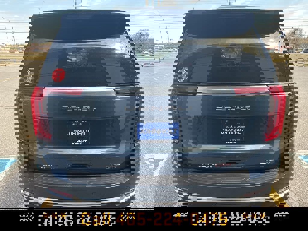 New 2026 GMC Yukon Denali w/ Sun & Power Step Package AWD/4WD image 4