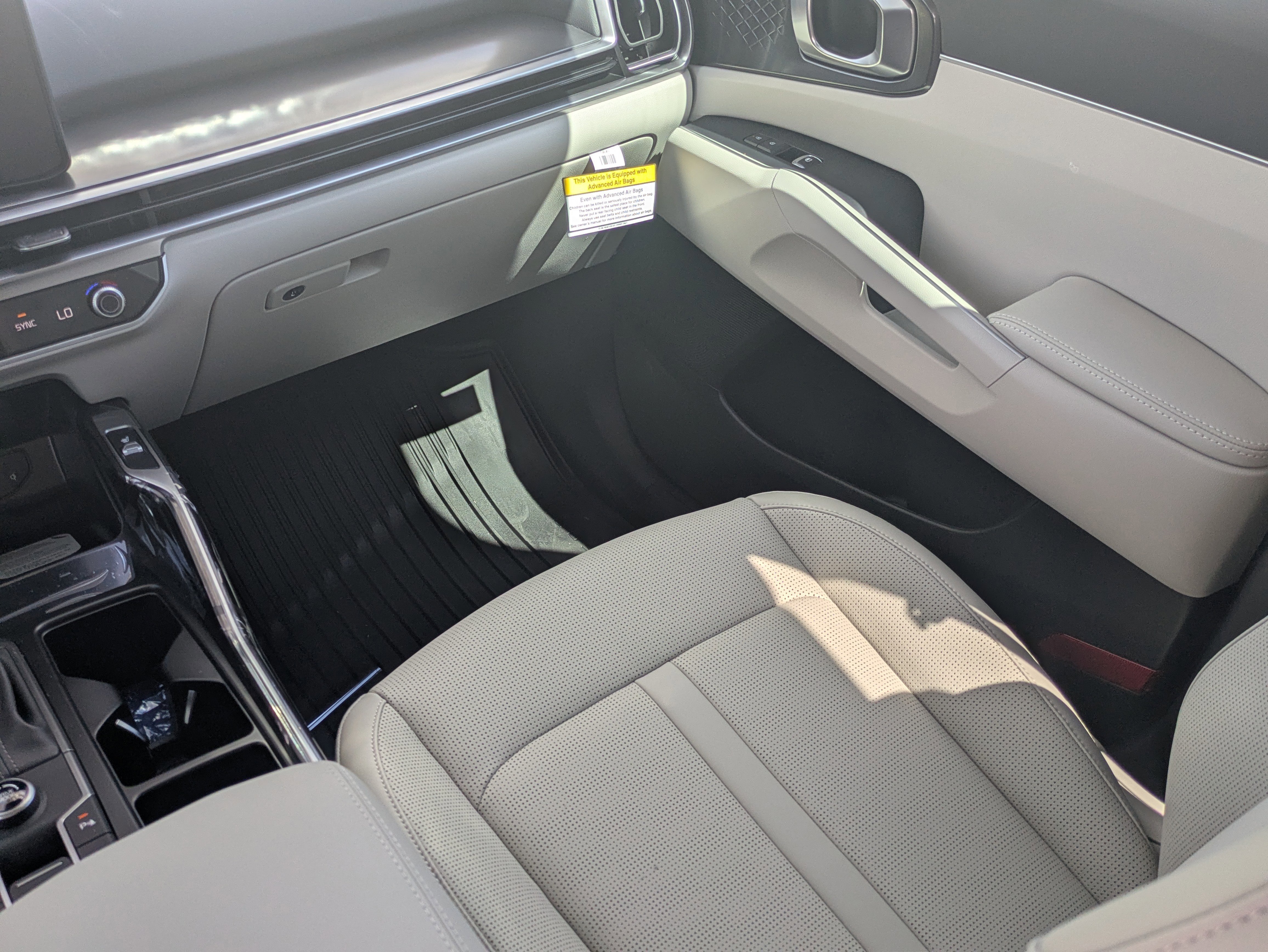 New 2026 Kia Sorento S image 23