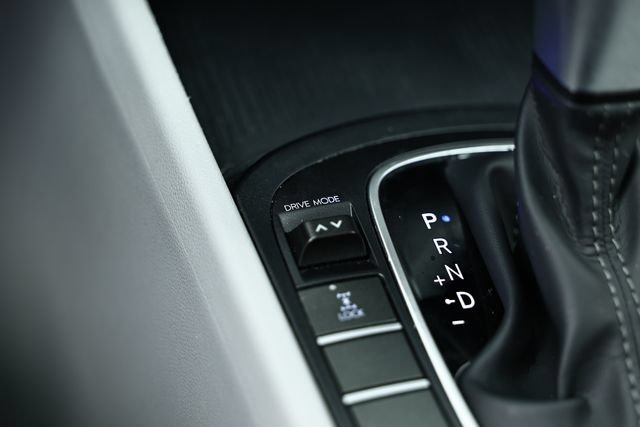 Used 2024 Hyundai Kona SE AWD/4WD image 39