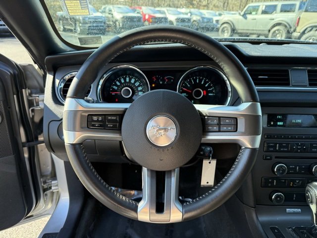 Used 2014 Ford Mustang V6 w/ Equipment Group 102A image 13