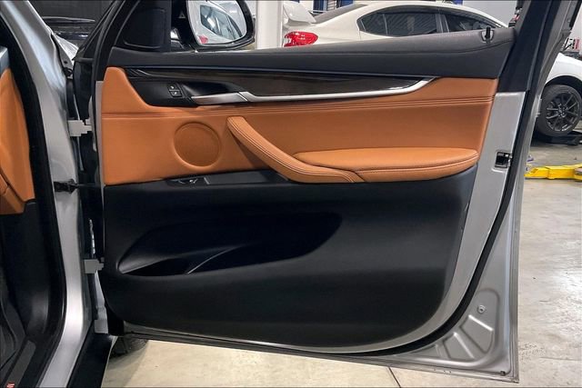 Used 2019 BMW X6 sDrive35i image 24