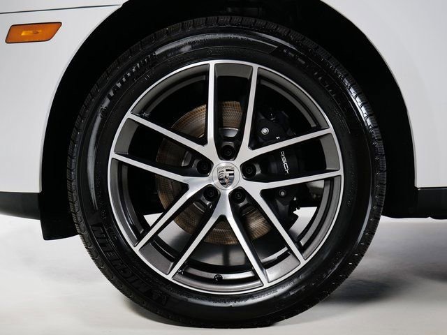 New 2025 Porsche Macan image 29