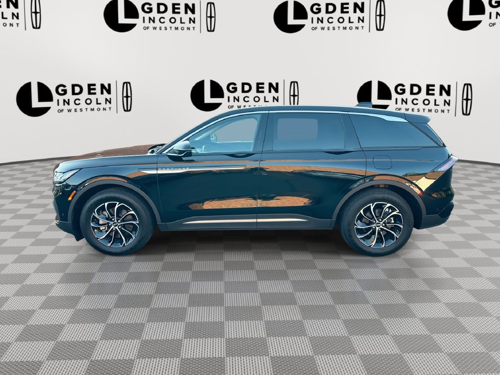 Certified 2024 Lincoln Nautilus Premier AWD/4WD image 5