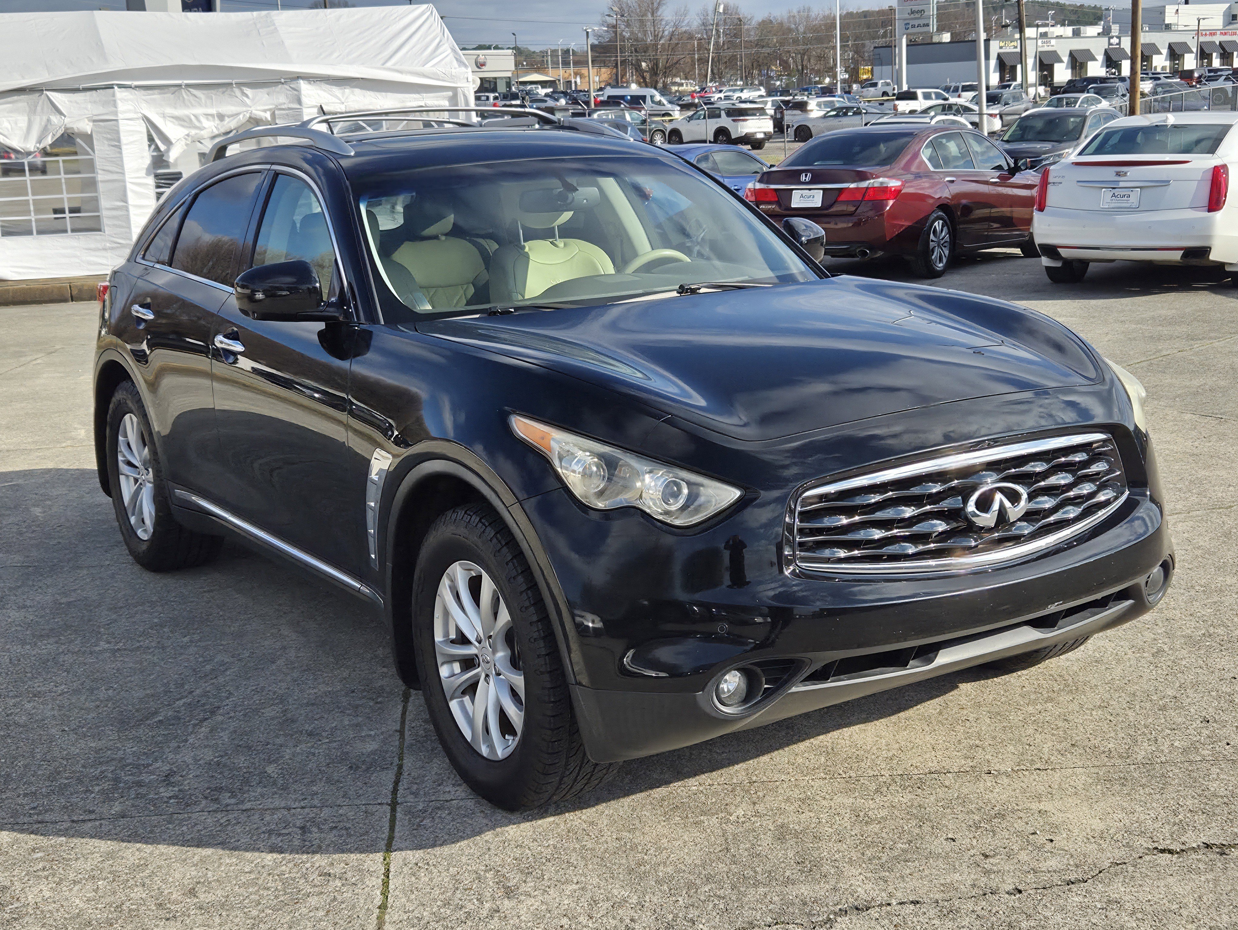 Used 2011 INFINITI FX35 2WD w/ Premium Pkg image 1