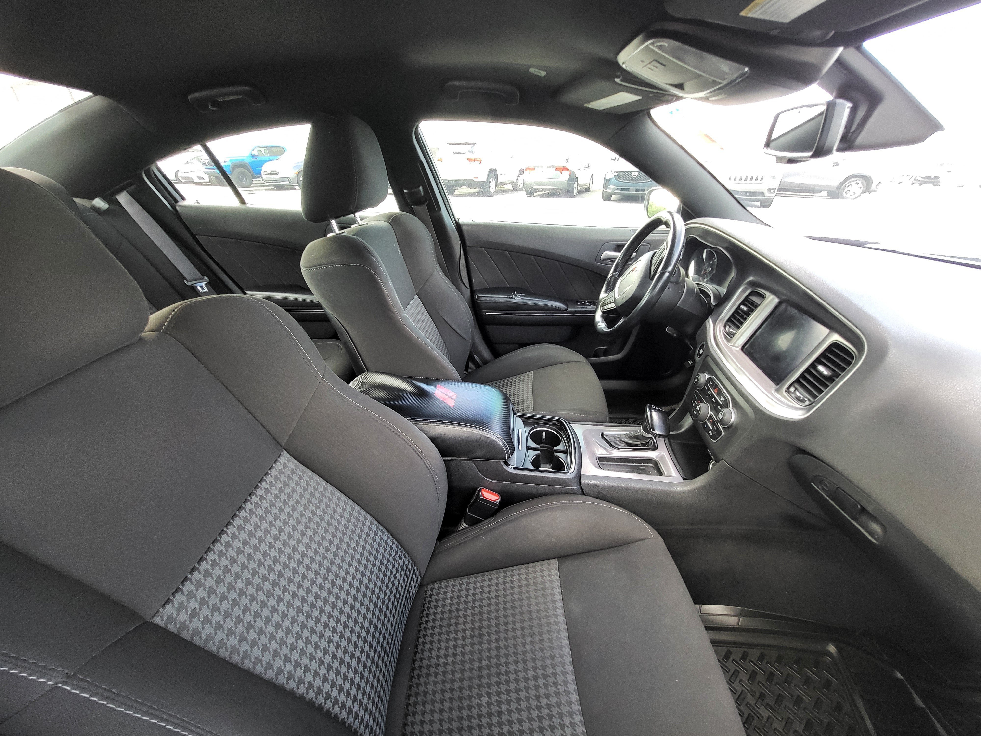 Used 2021 Dodge Charger GT w/ Blacktop Package RWD image 8