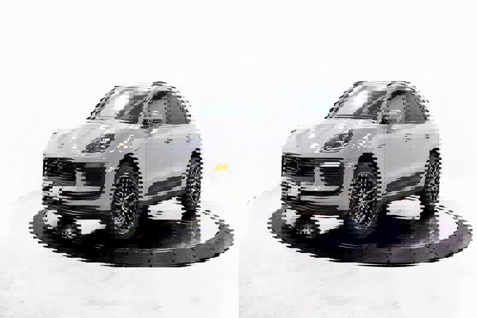 Certified 2025 Porsche Macan