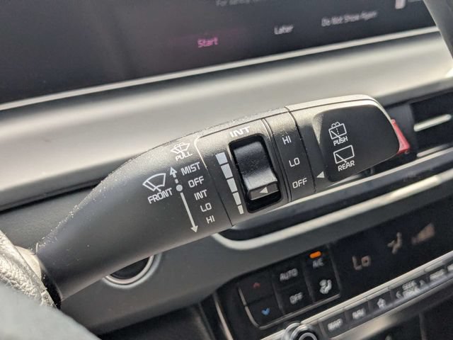 Used 2026 Kia Seltos EX FWD image 27