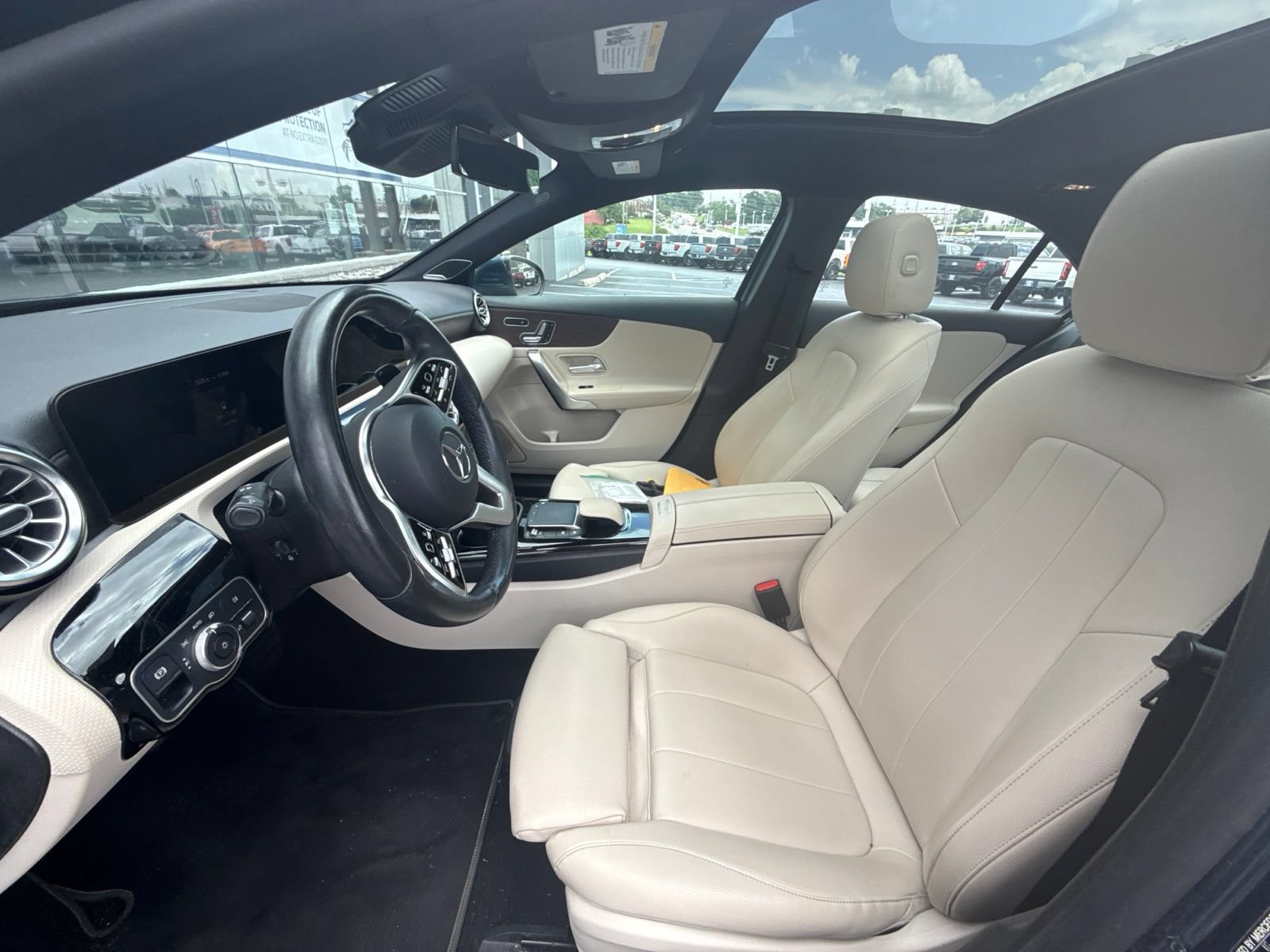 Used 2021 Mercedes-Benz A 220 4MATIC image 29