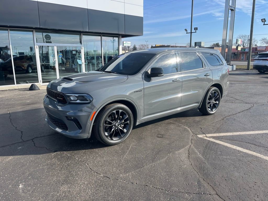 Used 2022 Dodge Durango R/T w/ Blacktop Package AWD/4WD image 1