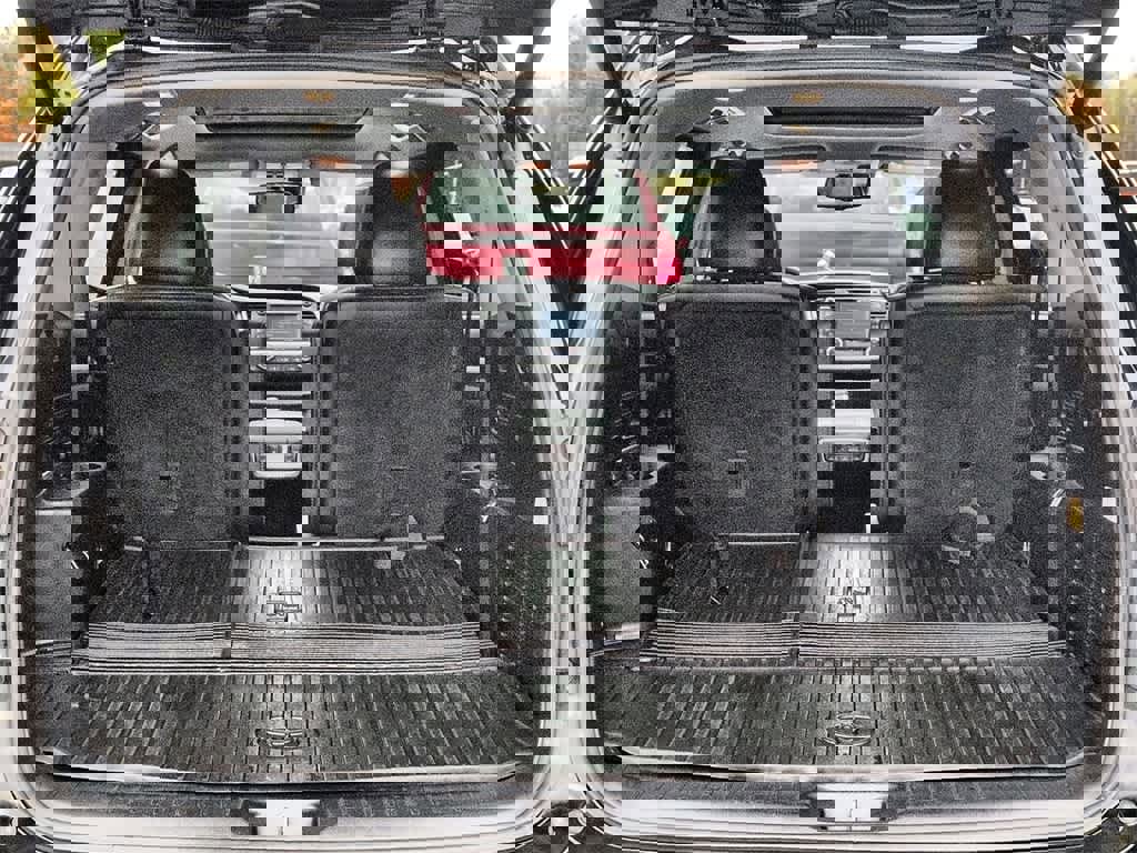 Used 2016 Toyota Highlander Limited Platinum image 36