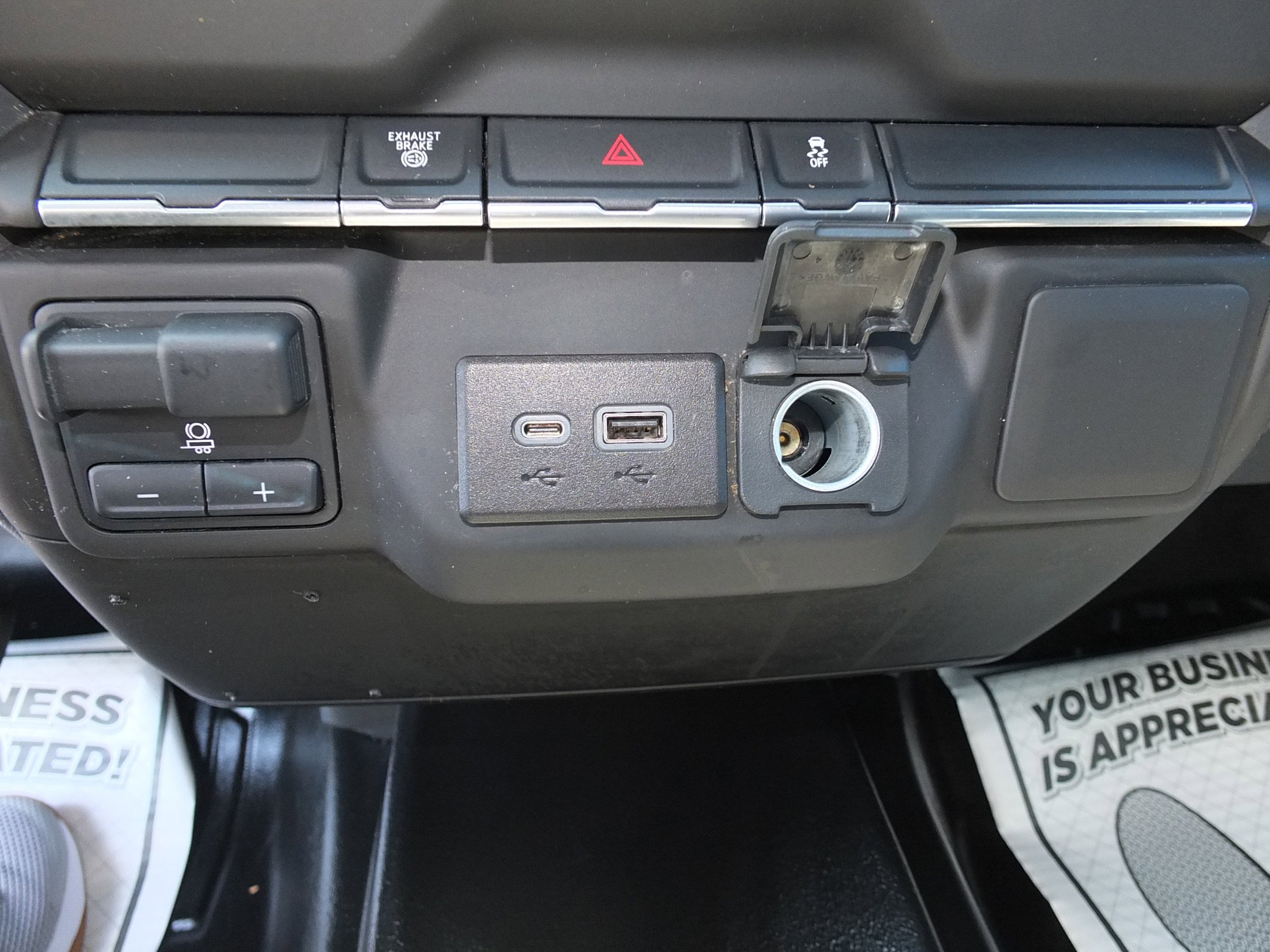 Used 2023 Chevrolet Silverado 2500 W/T w/ WT Convenience Package AWD/4WD image 23