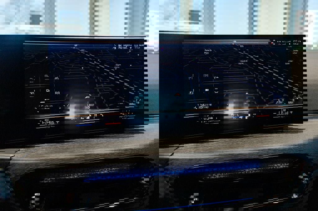 Used 2026 BMW 230i xDrive 230i xDrive w/ Premium Package image 20