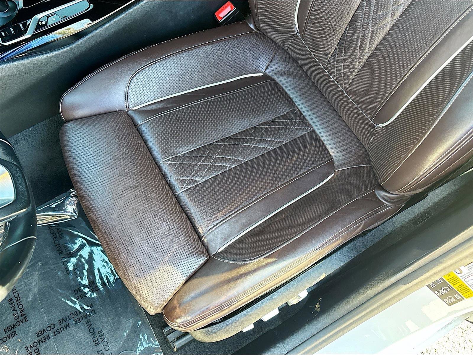 Used 2021 BMW 530i xDrive w/ Premium Package image 22