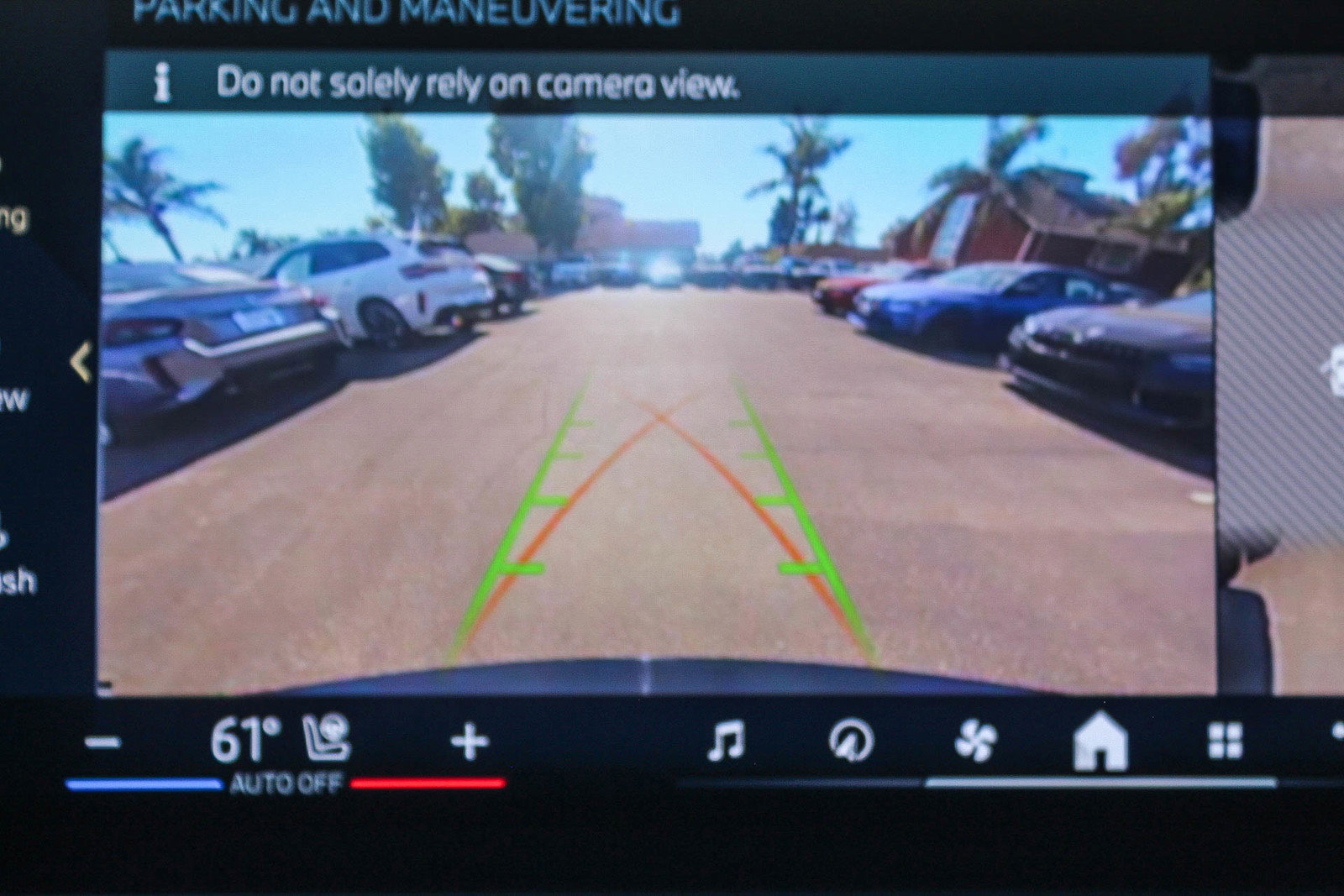 Certified 2025 BMW i4 eDrive40 w/ M Sport Package image 24