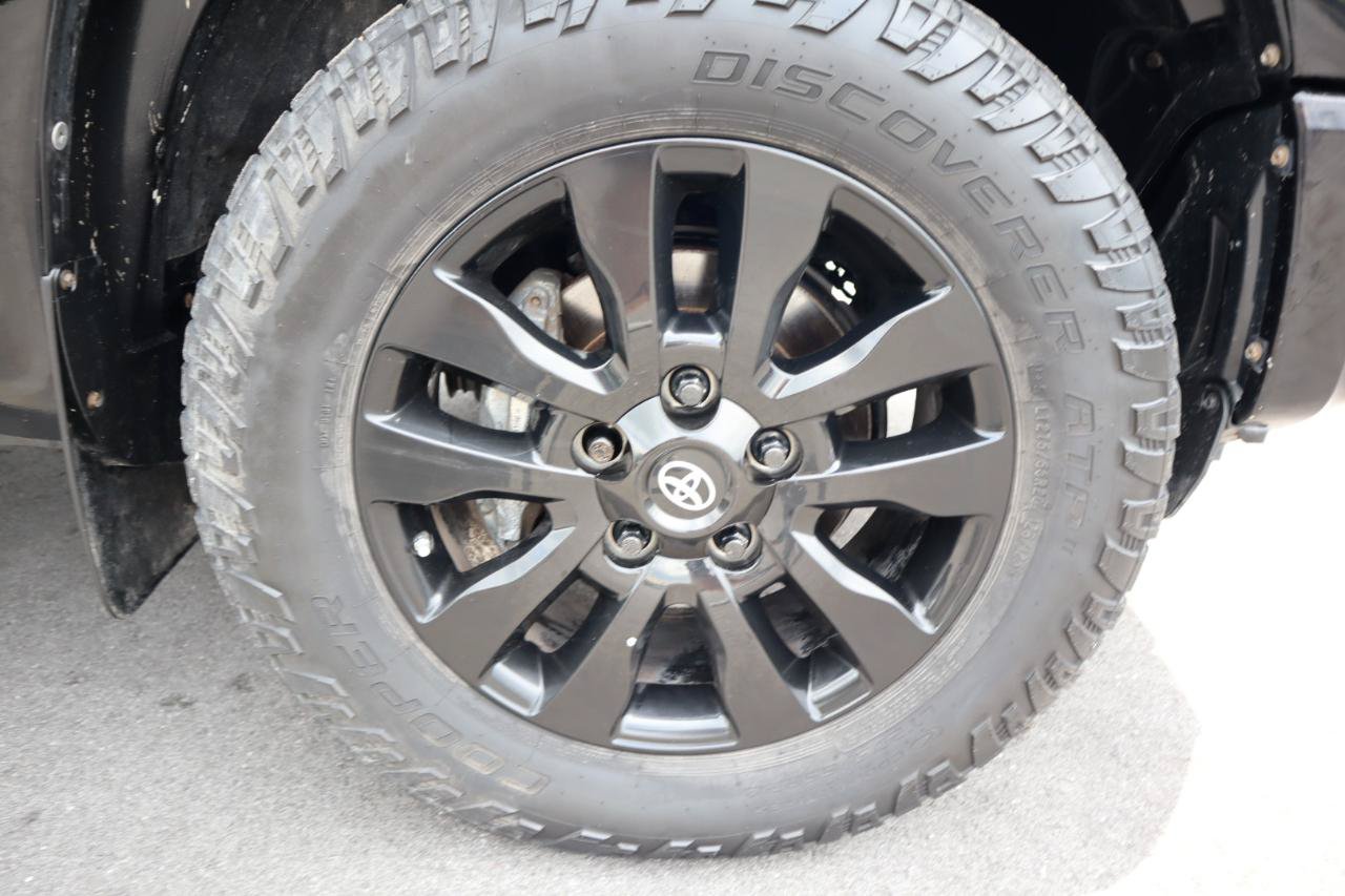 Used 2021 Toyota Tundra Limited w/ Nightshade Special Edition AWD/4WD image 18