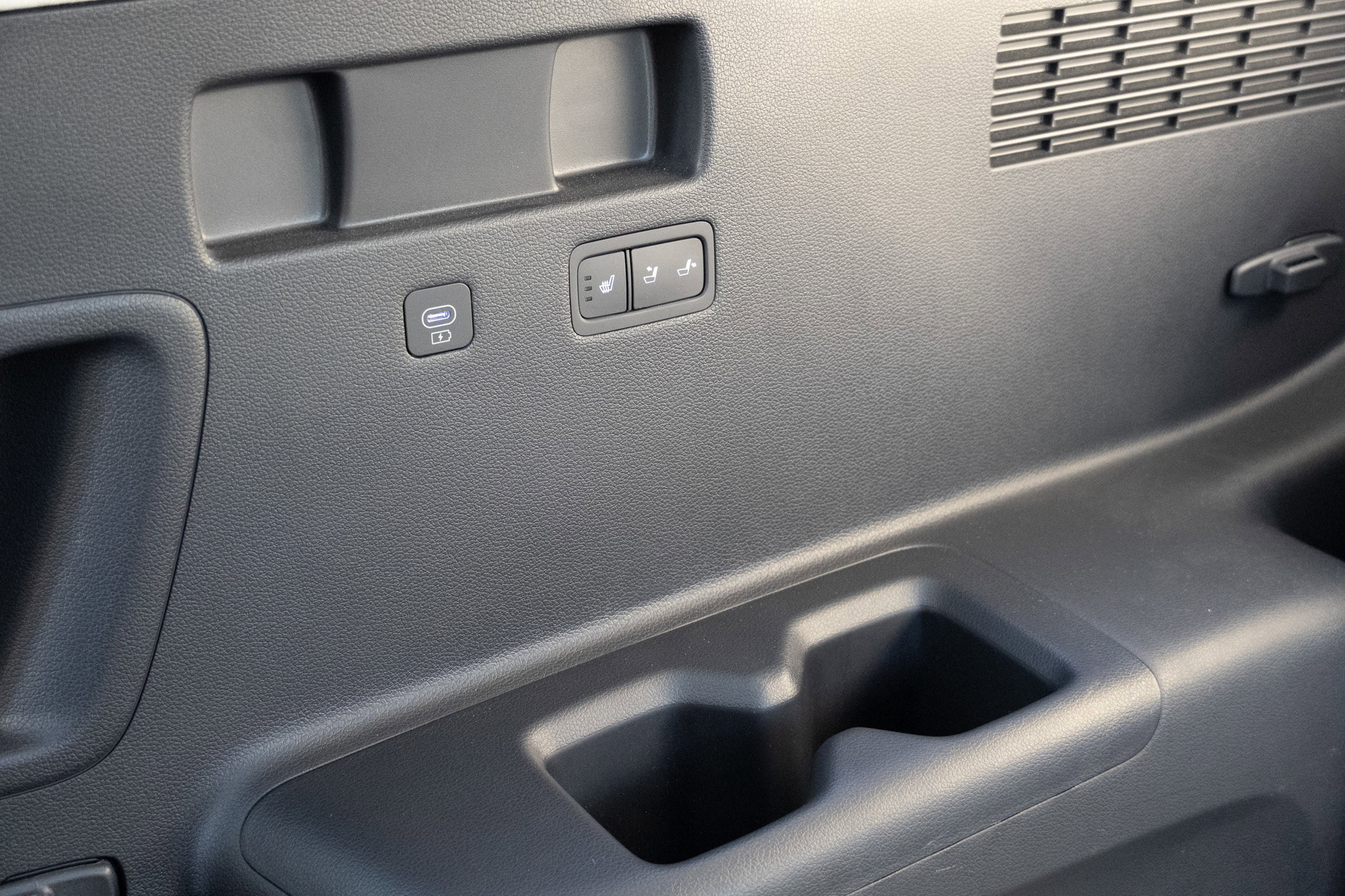 Used 2024 Hyundai Palisade Calligraphy image 72