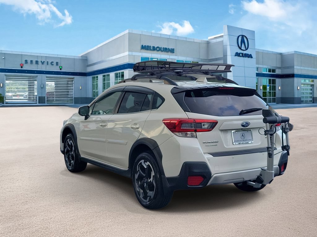 Used 2022 Subaru Crosstrek 2.5i Limited w/ Moonroof Package 2 AWD/4WD image 4
