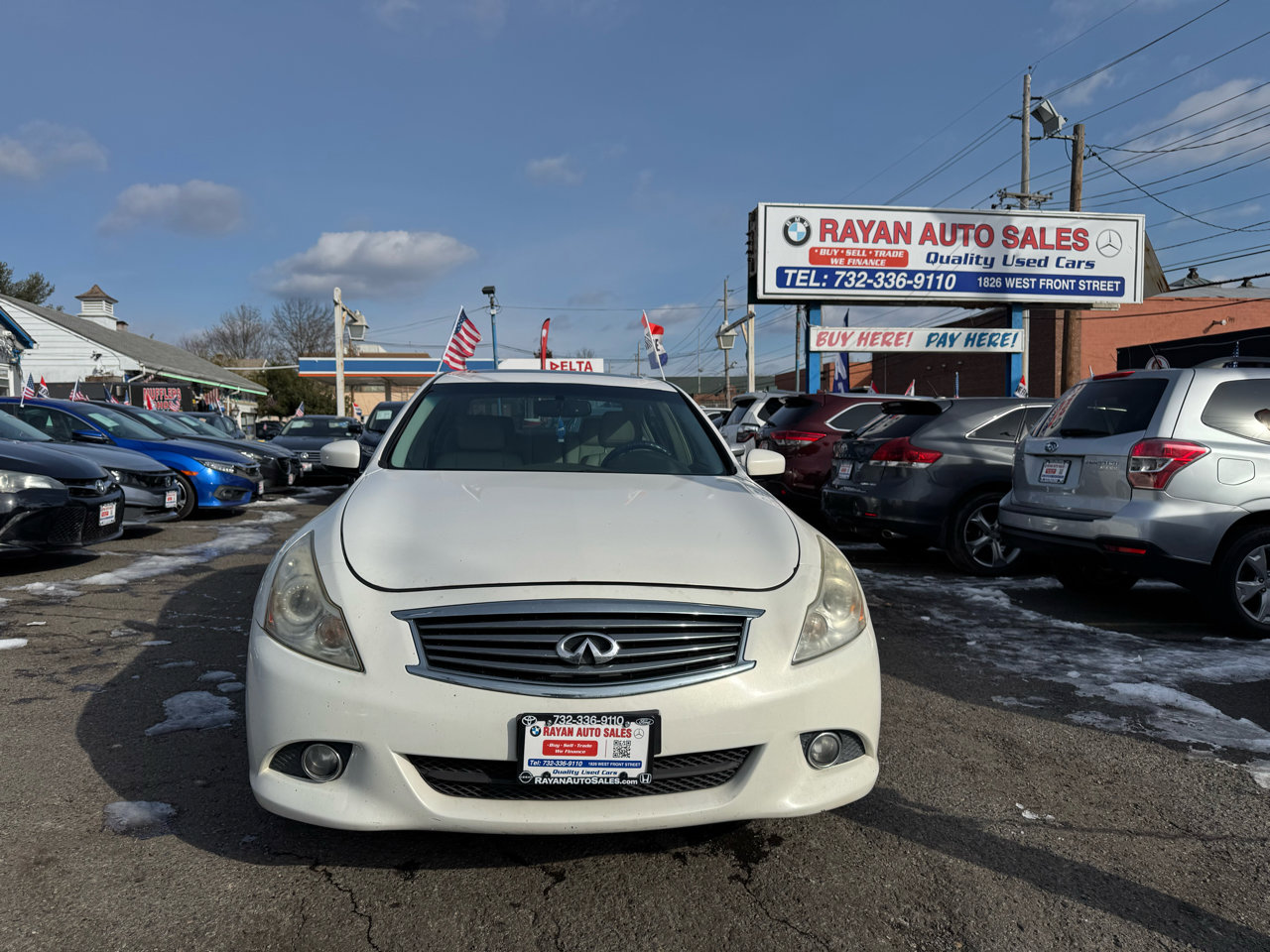 Used 2013 INFINITI G37 x w/ Premium Pkg image 2