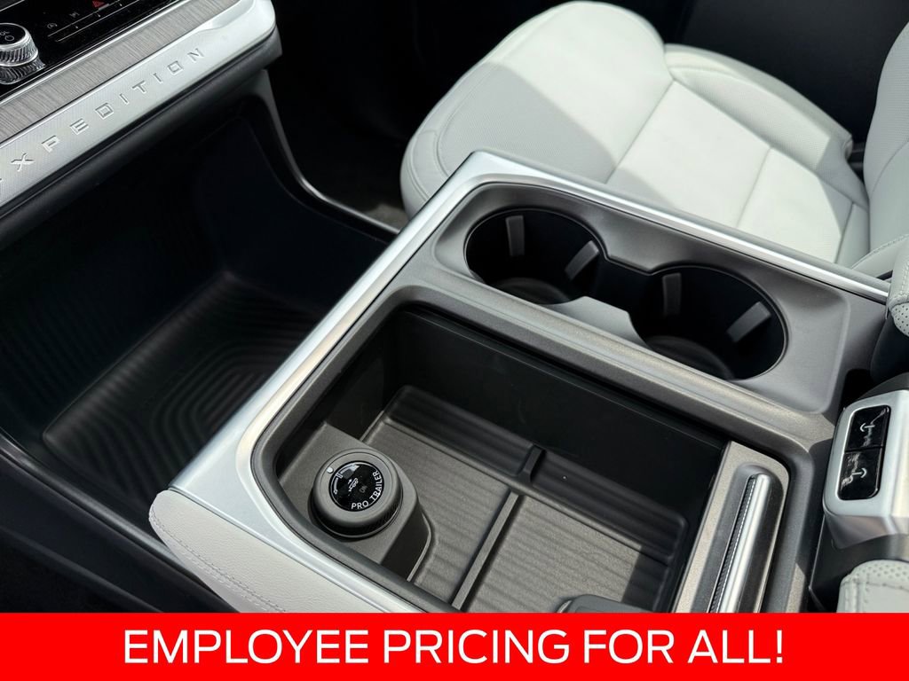 New 2026 Ford Expedition Max Platinum w/ Platinum Ultimate Package AWD/4WD image 21